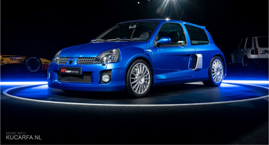 Renault Clio V6