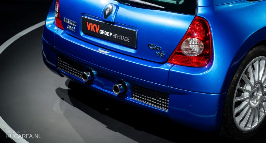 Renault Clio V6